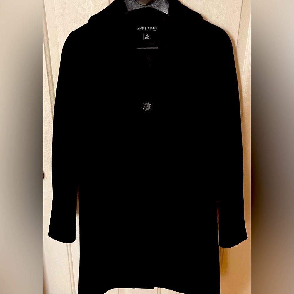 Women’s Anne Klein Black Coat Sz 6P